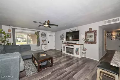 13642 N 20th Lane N, Phoenix, AZ 85029 - Photo 8