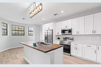 2601 N 27th Street #2, Phoenix, AZ 85008 - Photo 4