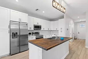 2601 N 27th St, Phoenix, AZ 85008 - Photo 1