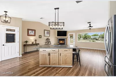 6466 S Jaxel Road, Hereford, AZ 85615 - Photo 2