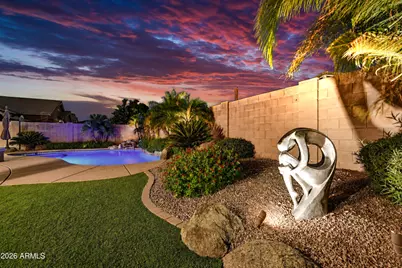 18358 W Tasha Drive, Surprise, AZ 85388 - Photo 10