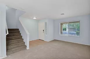 2521 W Red Fox Rd, Phoenix, AZ 85085 - Photo 4