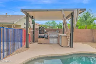 2521 W Red Fox Rd, Phoenix, AZ 85085 - Photo 20