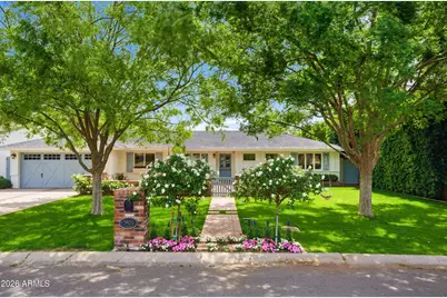3921 E Elm Street, Phoenix, AZ 85018 - Photo 1