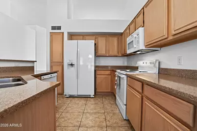7439 W Louise Drive, Glendale, AZ 85310 - Photo 18