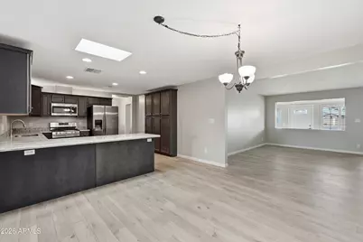 7838 N 37th Avenue, Phoenix, AZ 85051 - Photo 16