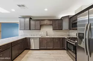 7838 N 37th Ave, Phoenix, AZ 85051 - Photo 18