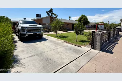8310 N 55th Avenue, Glendale, AZ 85302 - Photo 8