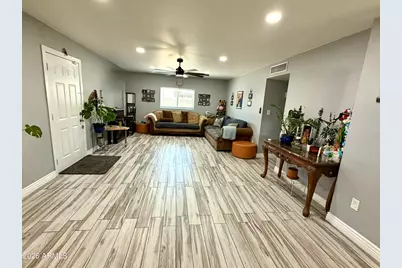 8310 N 55th Avenue, Glendale, AZ 85302 - Photo 6