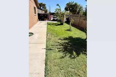8310 N 55th Avenue, Glendale, AZ 85302 - Photo 24