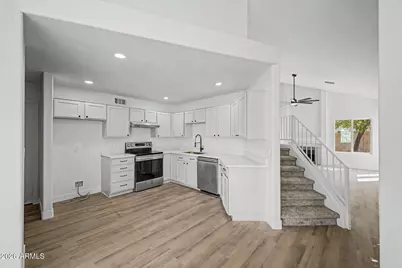 11014 N 59th Lane, Glendale, AZ 85304 - Photo 8