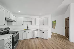 11014 N 59th Ln, Glendale, AZ 85304 - Photo 6