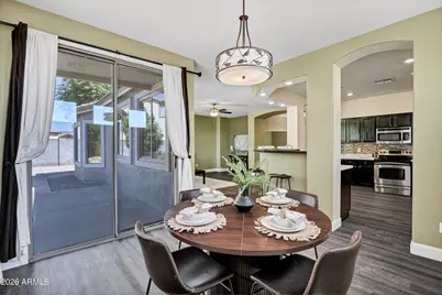 6625 S 16th Drive, Phoenix, AZ 85041 - Photo 18