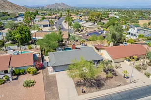 2276 E Christy Dr, Phoenix, AZ 85028 - Photo 36
