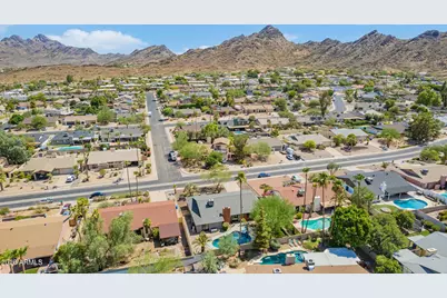2276 E Christy Drive, Phoenix, AZ 85028 - Photo 40