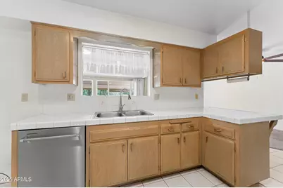 10208 W Pinehurst Drive, Sun City, AZ 85351 - Photo 24