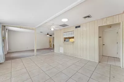 10208 W Pinehurst Drive, Sun City, AZ 85351 - Photo 14