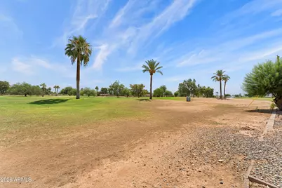 10208 W Pinehurst Drive, Sun City, AZ 85351 - Photo 54