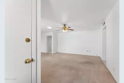 10208 W Pinehurst Drive, Sun City, AZ 85351 - Photo 24