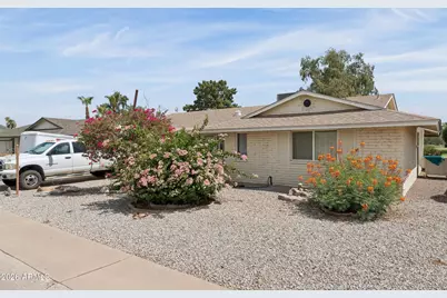 10208 W Pinehurst Drive, Sun City, AZ 85351 - Photo 4