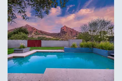 6318 N 52nd Place, Paradise Valley, AZ 85253 - Photo 4