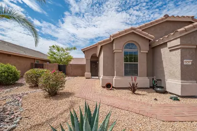 18297 W Spencer Drive, Surprise, AZ 85374 - Photo 10