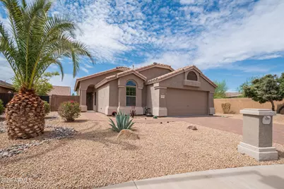 18297 W Spencer Drive, Surprise, AZ 85374 - Photo 2