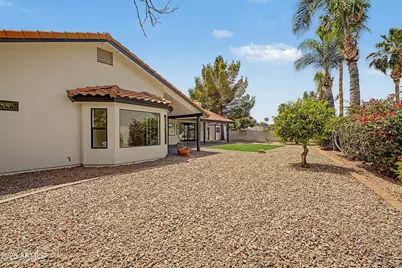 6002 E Winchcomb Drive, Scottsdale, AZ 85254 - Photo 14