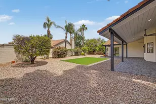 6002 E Winchcomb Dr, Scottsdale, AZ 85254 - Photo 12