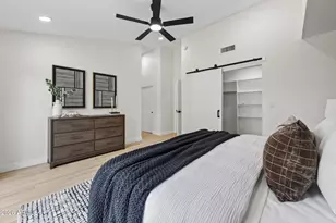 3907 E Coconino St, Phoenix, AZ 85044 - Photo 24