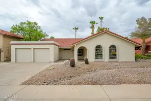 3907 E Coconino St, Phoenix, AZ 85044 - Photo 1