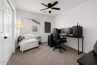 284 W Goldfinch Way, Chandler, AZ 85286 - Photo 34