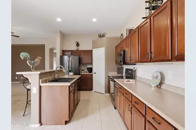 1677 E Hawken Place, Chandler, AZ 85286 - Photo 18