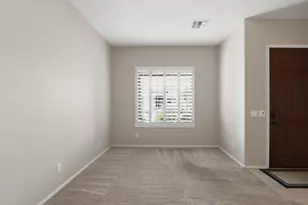 1677 E Hawken Pl, Chandler, AZ 85286 - Photo 8