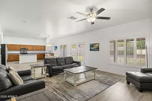 21237 N 92nd Ave, Peoria, AZ 85382 - Photo 8