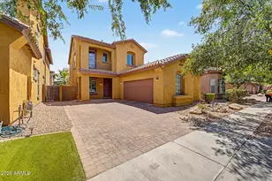 3859 E Fairview St, Gilbert, AZ 85295 - Photo 2