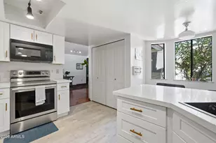 4205 E Ludlow Dr, Phoenix, AZ 85032 - Photo 4