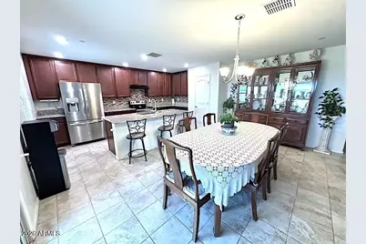 6927 E Peralta Circle, Mesa, AZ 85212 - Photo 8