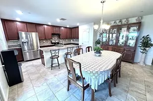 6927 E Peralta Cir, Mesa, AZ 85212 - Photo 8