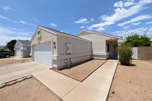 2824 W Angela Dr, Phoenix, AZ 85053 - Photo 6