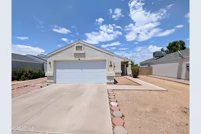 2824 W Angela Drive, Phoenix, AZ 85053 - Photo 2