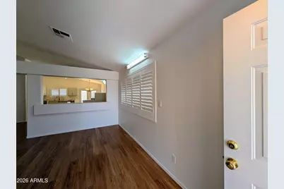 2824 W Angela Drive, Phoenix, AZ 85053 - Photo 10