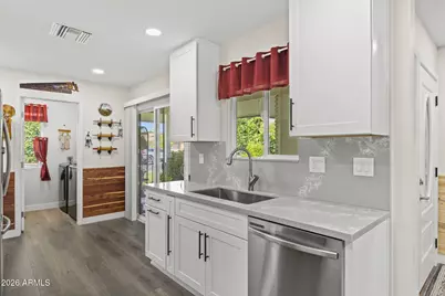 10896 W Clair Drive, Sun City, AZ 85351 - Photo 18