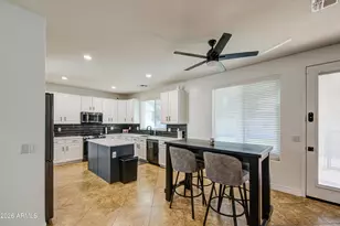 10926 W Locust Ln, Avondale, AZ 85323 - Photo 16