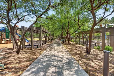 1935 W Hide Trail, Phoenix, AZ 85085 - Photo 54