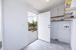 7359 S Lariat Rd, Hereford, AZ 85615 - Photo 12