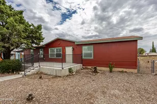 7359 S Lariat Rd, Hereford, AZ 85615 - Photo 2