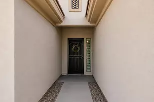 40837 N Prestancia Ct, Phoenix, AZ 85086 - Photo 6