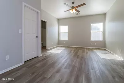 11823 W Roanoke Avenue, Avondale, AZ 85392 - Photo 8
