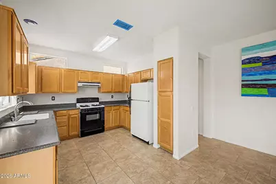 13660 W Antelope Drive, Sun City West, AZ 85375 - Photo 12